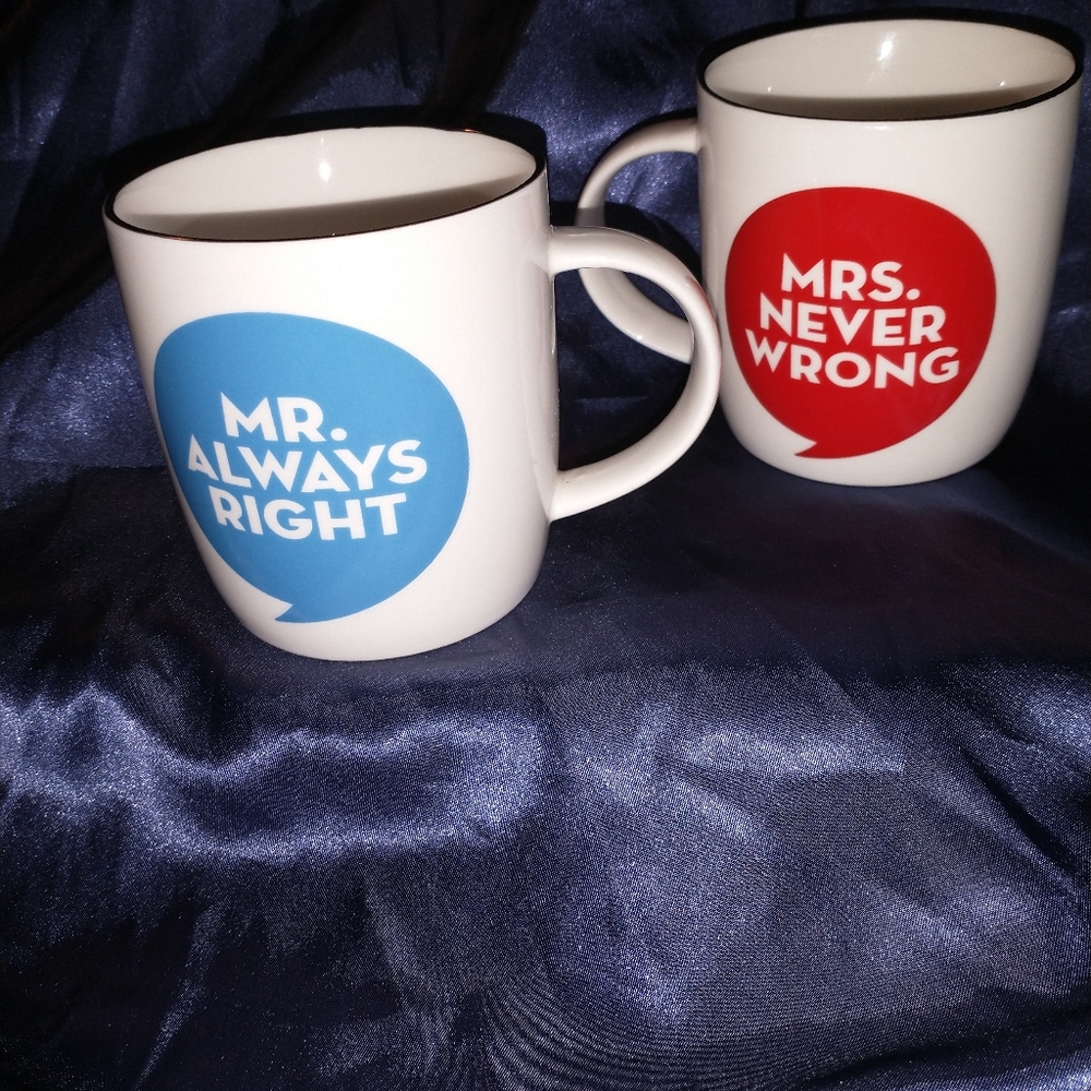 2 GIFFFTED MR. AND MRS. MUGS